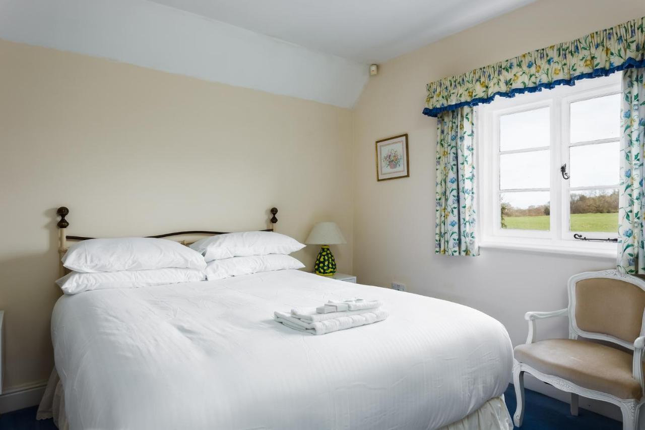 Yards Brake On 40 Acres Of Private Land Langton Matravers Exterior foto