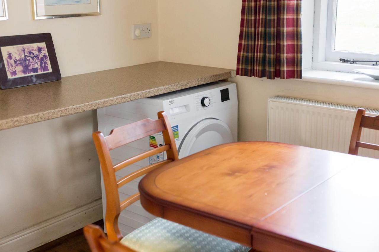 Yards Brake On 40 Acres Of Private Land Langton Matravers Exterior foto
