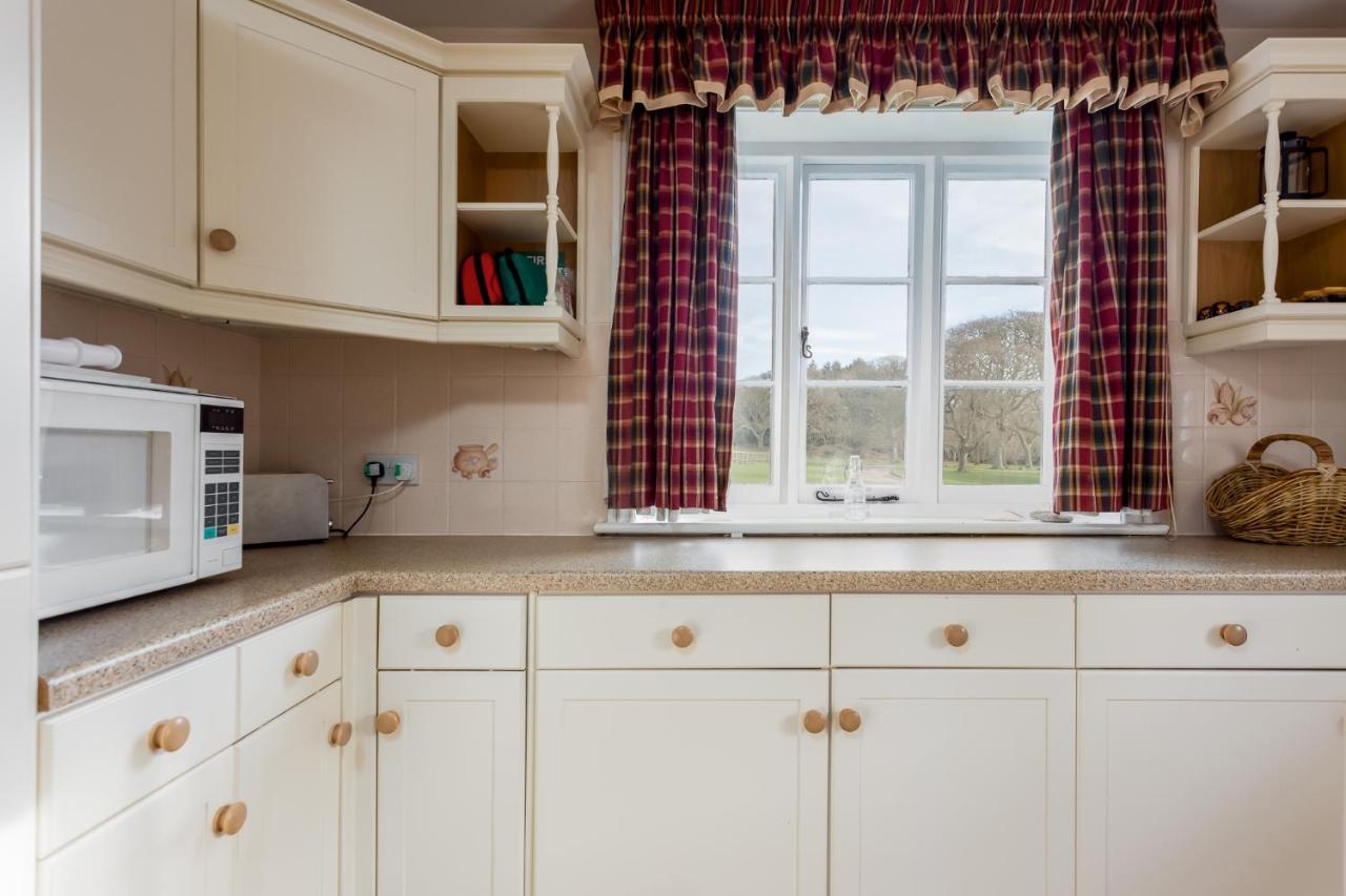 Yards Brake On 40 Acres Of Private Land Langton Matravers Exterior foto